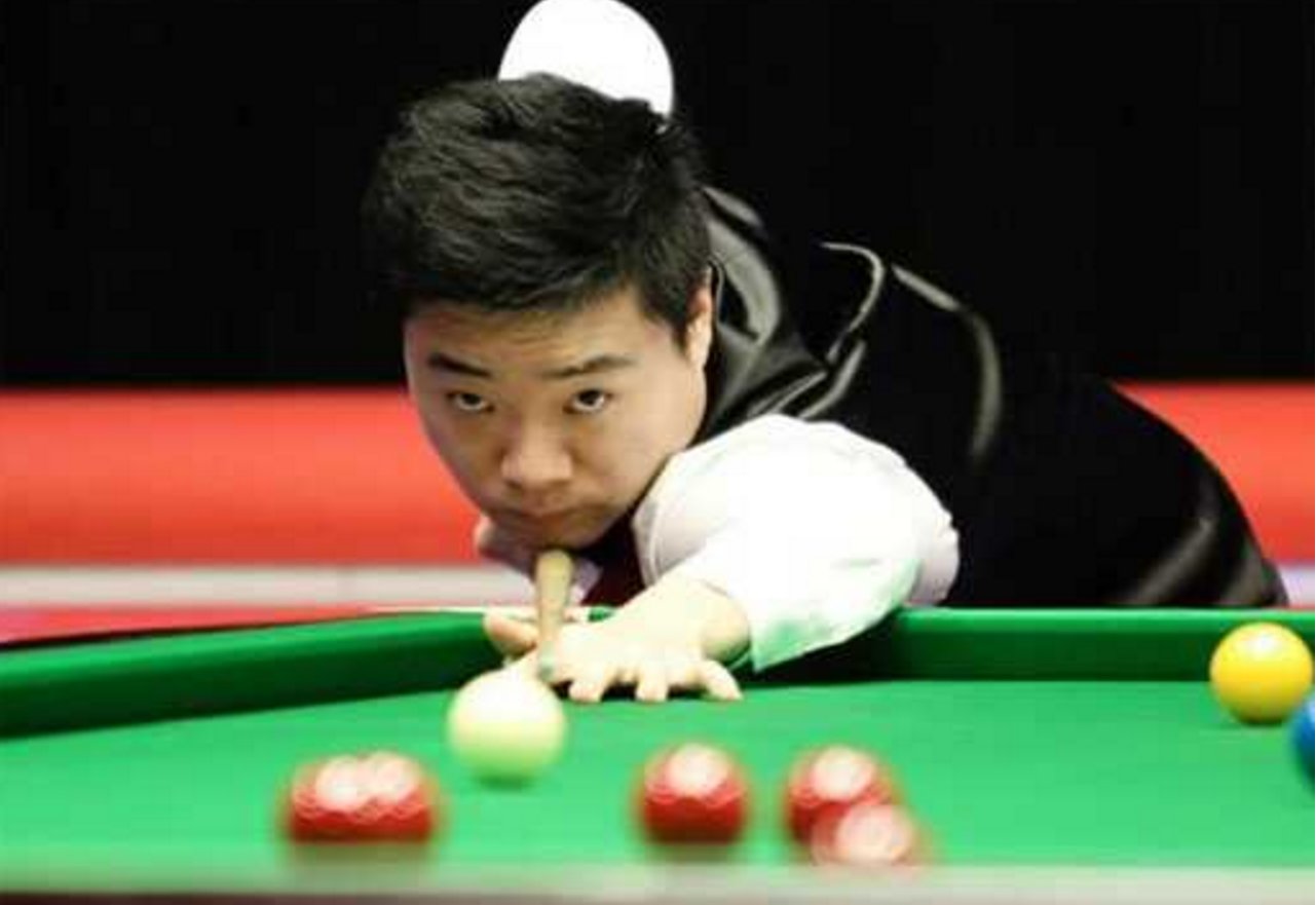 位高尔夫明 位高尔夫明