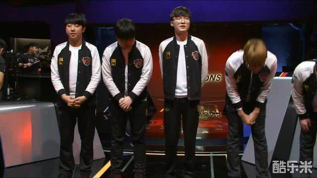 机上的迟疑 机上的迟疑